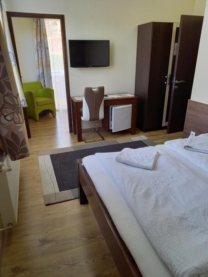 Médea Apartman Bük Exterior foto